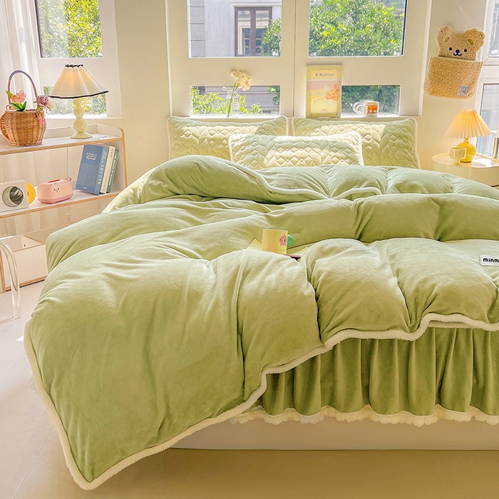 91家纺网 家纺一手货源 找家纺 眠势力 2025新款牛奶绒毛球床笠款四件套 抹茶绿-毛球款