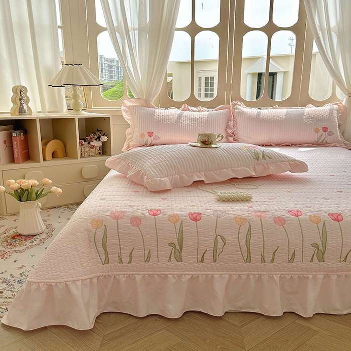 91家纺网 家纺一手货源 找家纺 （总）老K (原美阁）2025新款高端精品刺绣水洗棉床盖三件套郁金香系