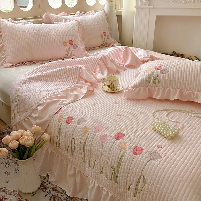 91家纺网 家纺一手货源 找家纺 （总）老K (原美阁）2025新款高端精品刺绣水洗棉床盖三件套郁金香系