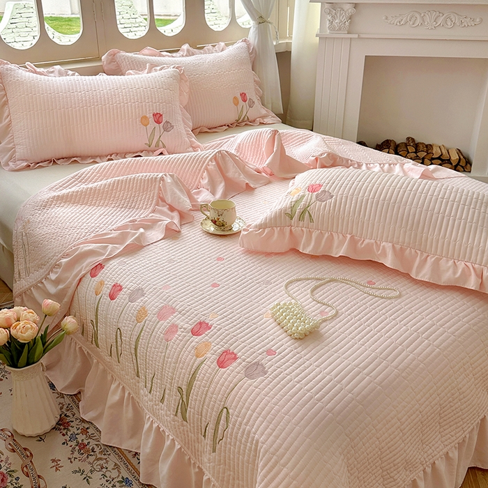 91家纺网 家纺一手货源 找家纺 （总）老K (原美阁）2025新款高端精品刺绣水洗棉床盖三件套郁金香系