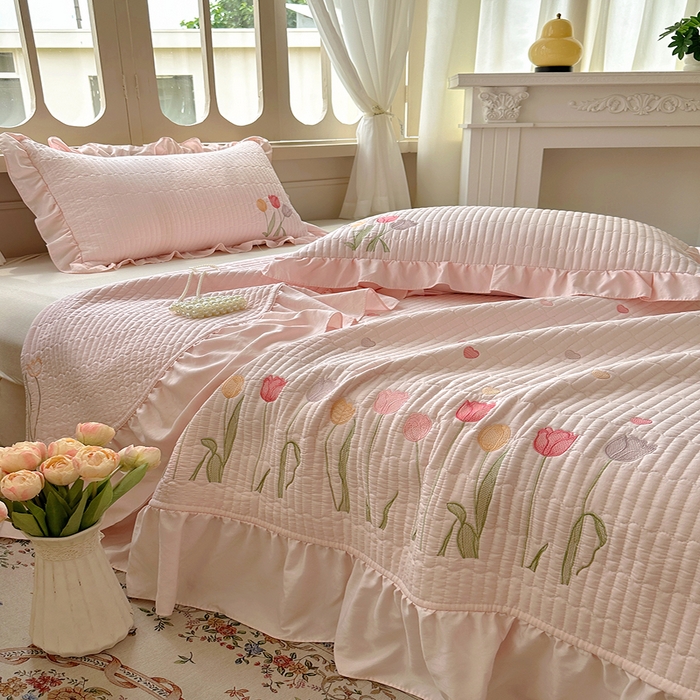 91家纺网 家纺一手货源 找家纺 （总）老K (原美阁）2025新款高端精品刺绣水洗棉床盖三件套郁金香系