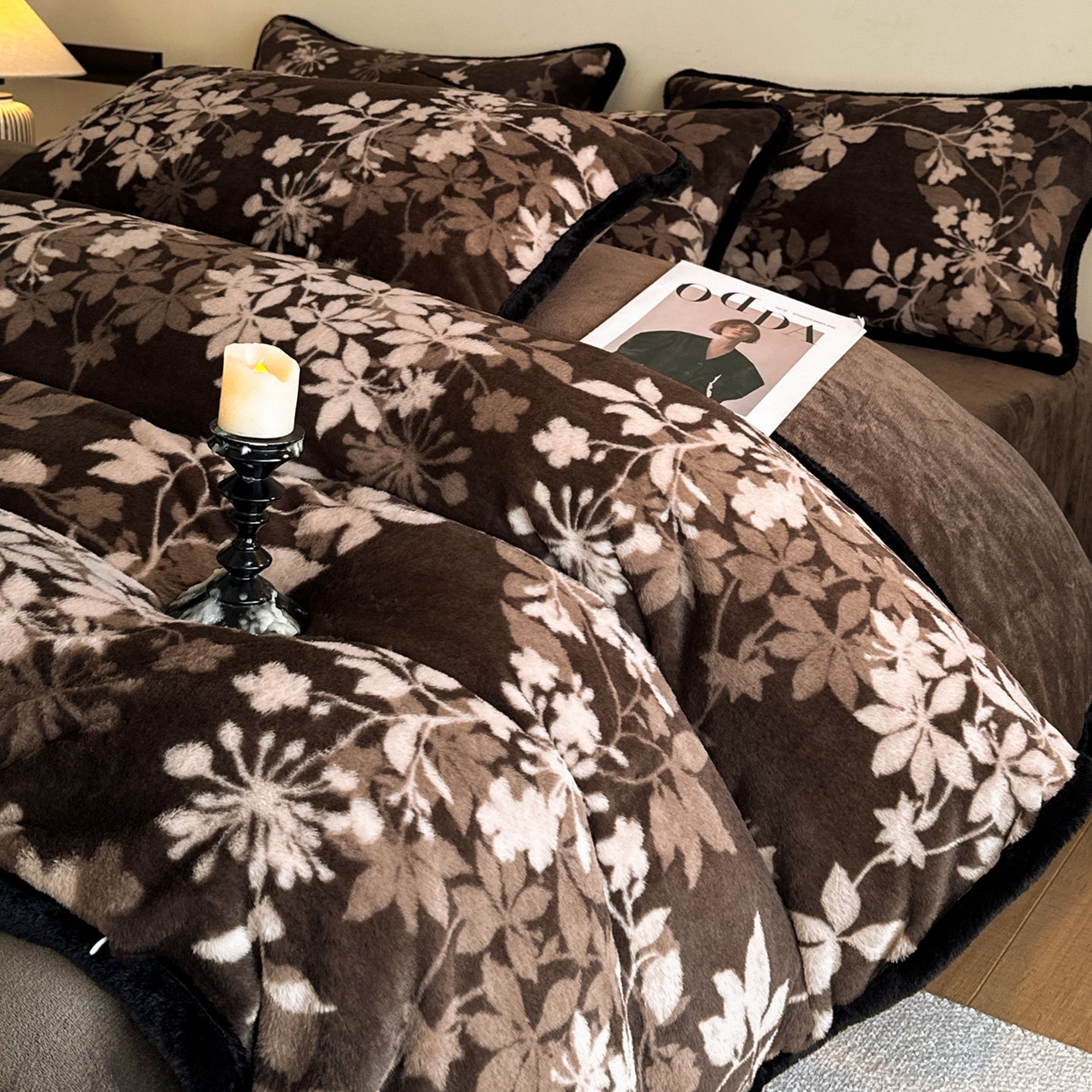 91家纺网 家纺一手货源 找家纺 铠畅  2025新款加厚8斤包边款美拉德仿兔毛皮草牛奶绒四件套 美拉德包边款-莫奈花园