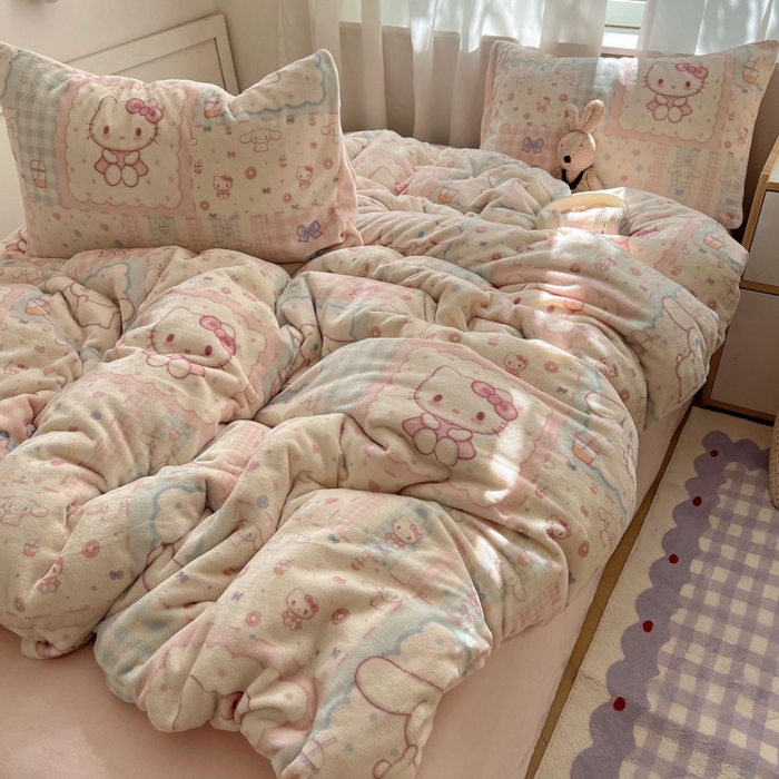 91家纺网 家纺一手货源 找家纺 红嘴企鹅 2025新款精致印花牛奶绒四件套 牛奶绒-少女猫咪