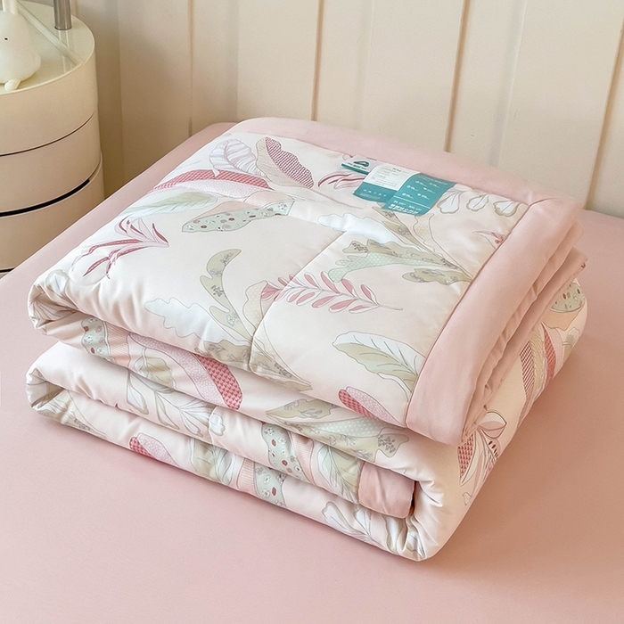 91家纺网 家纺一手货源 找家纺 （总）梵克保罗 2025春夏新款10A级抗菌水洗针织棉夏被四件套