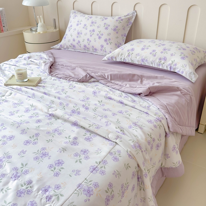 91家纺网 家纺一手货源 找家纺 梵克保罗 2025春夏新款10A级抗菌水洗针织棉夏被四件套 紫藤花开