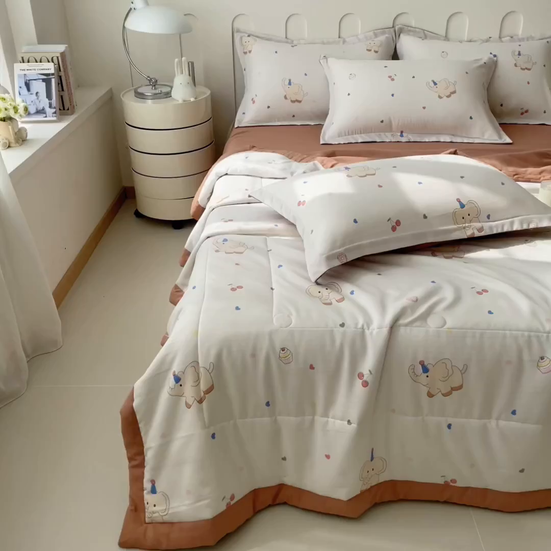 91家纺网 家纺一手货源 找家纺 梵克保罗 2025春夏新款10A级抗菌水洗针织棉夏被四件套 心心象印