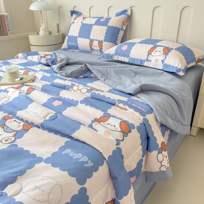 91家纺网 家纺一手货源 找家纺 梵克保罗 2025春夏新款10A级抗菌水洗针织棉夏被四件套 嗨皮狗狗