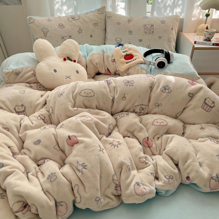 红嘴企鹅 2025新款精致印花牛奶绒四件套 牛奶绒-小星甜点