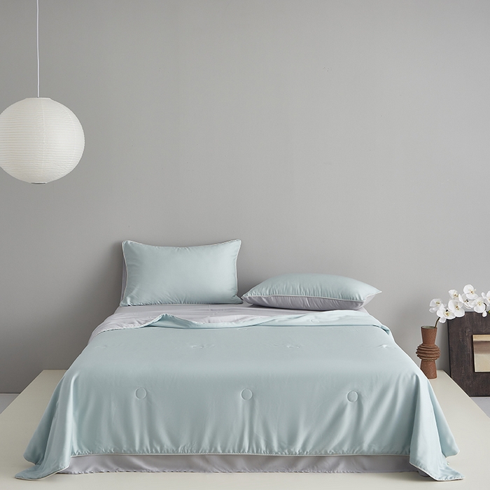 91家纺网 家纺一手货源 找家纺 梵克保罗 2025新款竹纤维莱塞尔夏被四件套 海山蓝--西冷灰