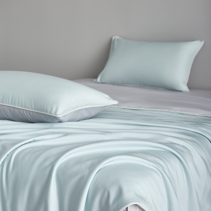 91家纺网 家纺一手货源 找家纺 梵克保罗 2025新款竹纤维莱塞尔夏被四件套 海山蓝--西冷灰