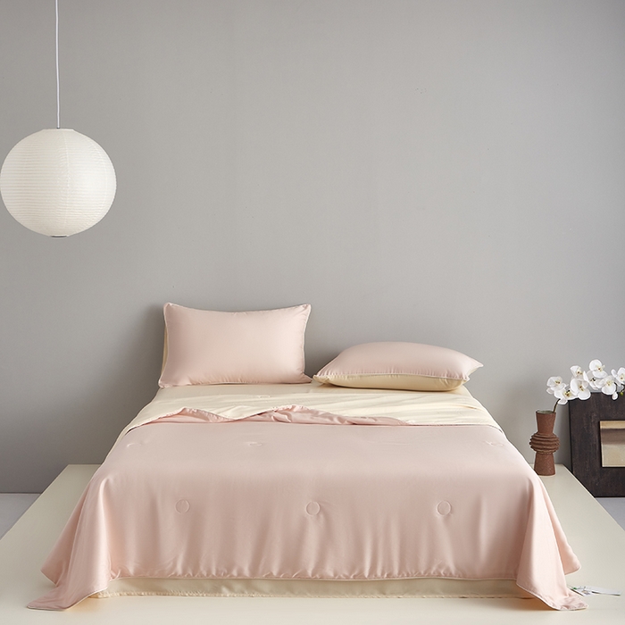 91家纺网 家纺一手货源 找家纺 梵克保罗 2025新款竹纤维莱塞尔夏被四件套 嫩粉--泡芙