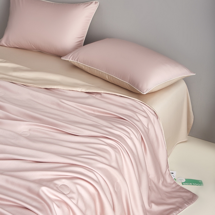 91家纺网 家纺一手货源 找家纺 梵克保罗 2025新款竹纤维莱塞尔夏被四件套 芋泥灰粉--兰玉