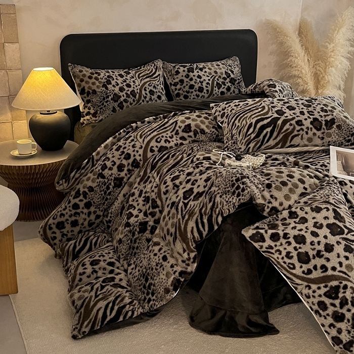 91家纺网 家纺一手货源 找家纺 （总）铠畅家纺 2025新款美拉德风格兔毛绒床单四件套