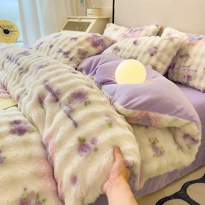 91家纺网 家纺一手货源 找家纺 （总）摩妮卡 2025新款A类大泡泡印花兔毛牛奶绒四件套