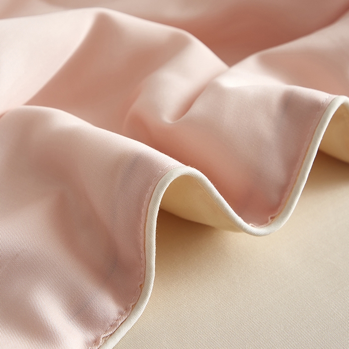 91家纺网 家纺一手货源 找家纺 梵克保罗 2025新款竹纤维莱塞尔夏被四件套 嫩粉--泡芙