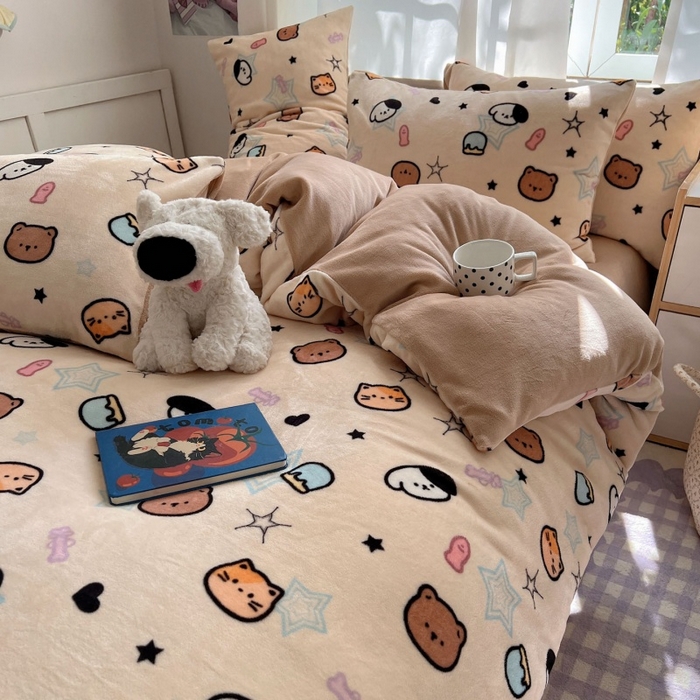 91家纺网 家纺一手货源 找家纺 红嘴企鹅 2025新款精致印花牛奶绒四件套 牛奶绒-星星乐园