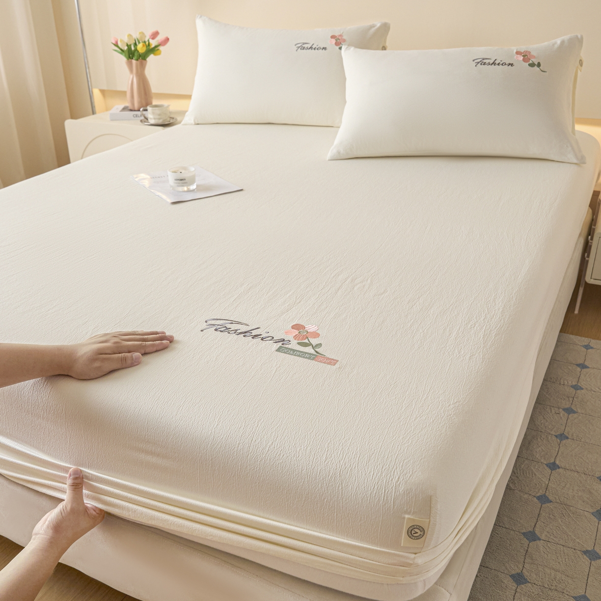 91家纺网 家纺一手货源 找家纺 鑫钰 2025新款A类云麻绣花抗菌透气床笠-芙洛拉 芙洛拉-皓月白