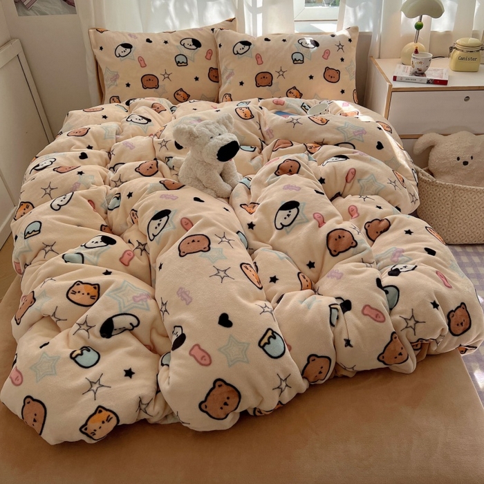 91家纺网 家纺一手货源 找家纺 红嘴企鹅 2025新款精致印花牛奶绒四件套 牛奶绒-星星乐园