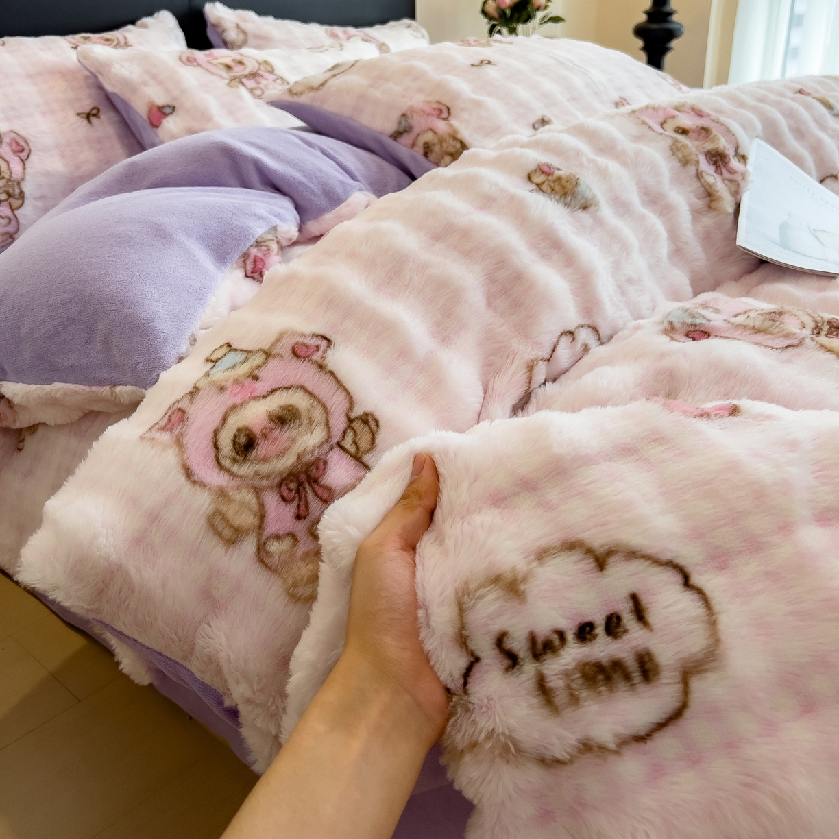 摩妮卡 2025新款A类大泡泡印花兔毛牛奶绒四件套 可爱宝贝