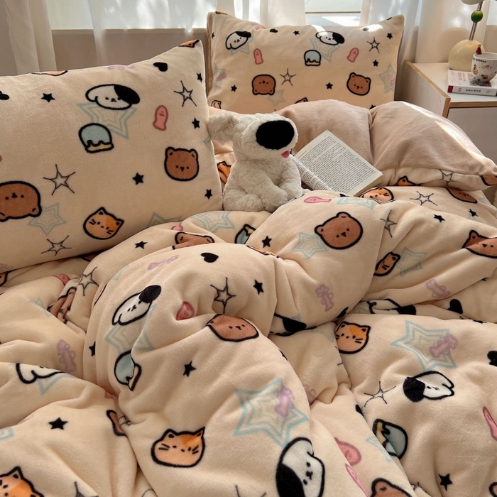 91家纺网 家纺一手货源 找家纺 红嘴企鹅 2025新款精致印花牛奶绒四件套 牛奶绒-星星乐园