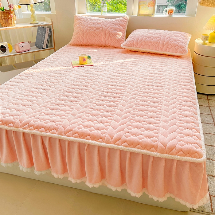 91家纺网 家纺一手货源 找家纺 眠势力 2025新款牛奶绒毛球床笠款四件套 奶油粉-毛球款