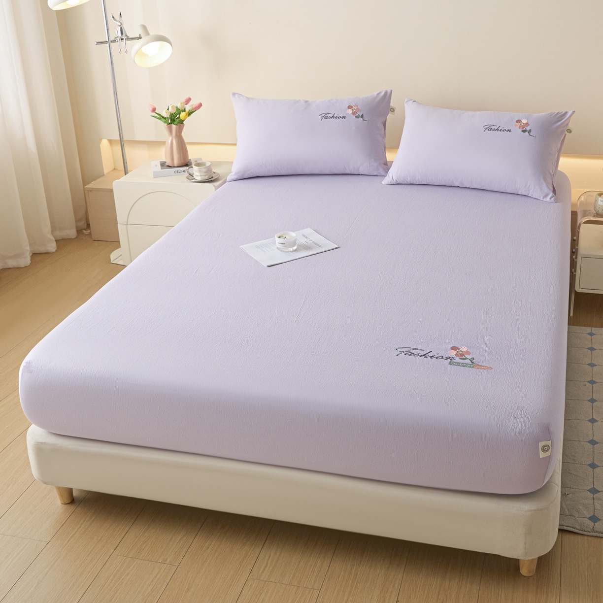 91家纺网 家纺一手货源 找家纺 鑫钰 2025新款A类云麻绣花抗菌透气床笠-芙洛拉 芙洛拉-梦幻紫