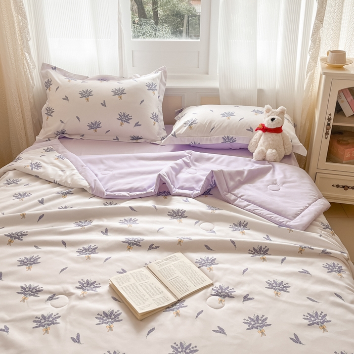 91家纺网 家纺一手货源 找家纺 梵克保罗 2025新款水洗棉超声波压花夏被被子被芯 薰衣草紫