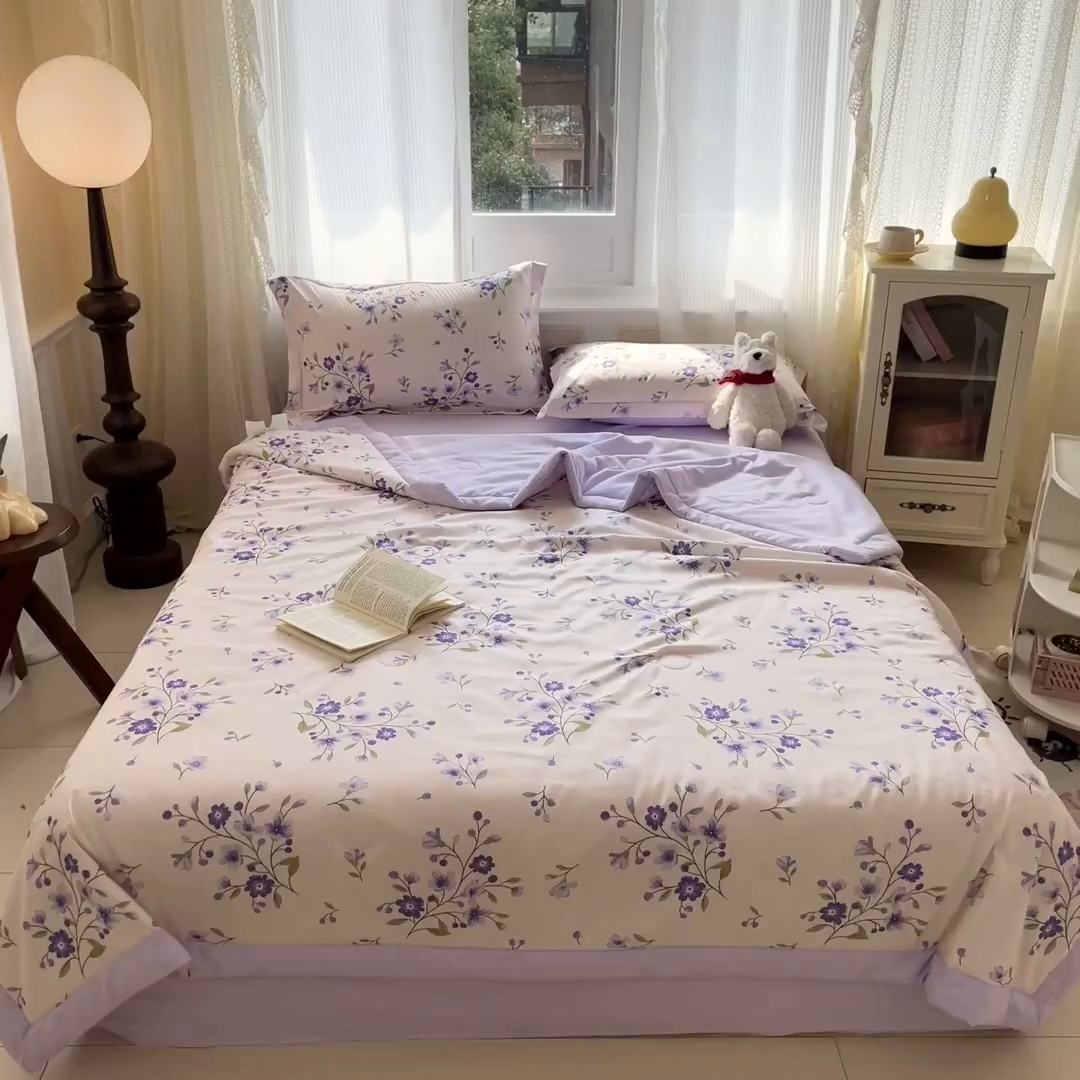 91家纺网 家纺一手货源 找家纺 梵克保罗 2025新款水洗棉超声波压花夏被被子被芯 紫玉