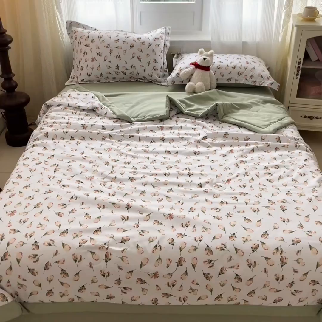 91家纺网 家纺一手货源 找家纺 梵克保罗 2025新款水洗棉超声波压花夏被被子被芯 花月