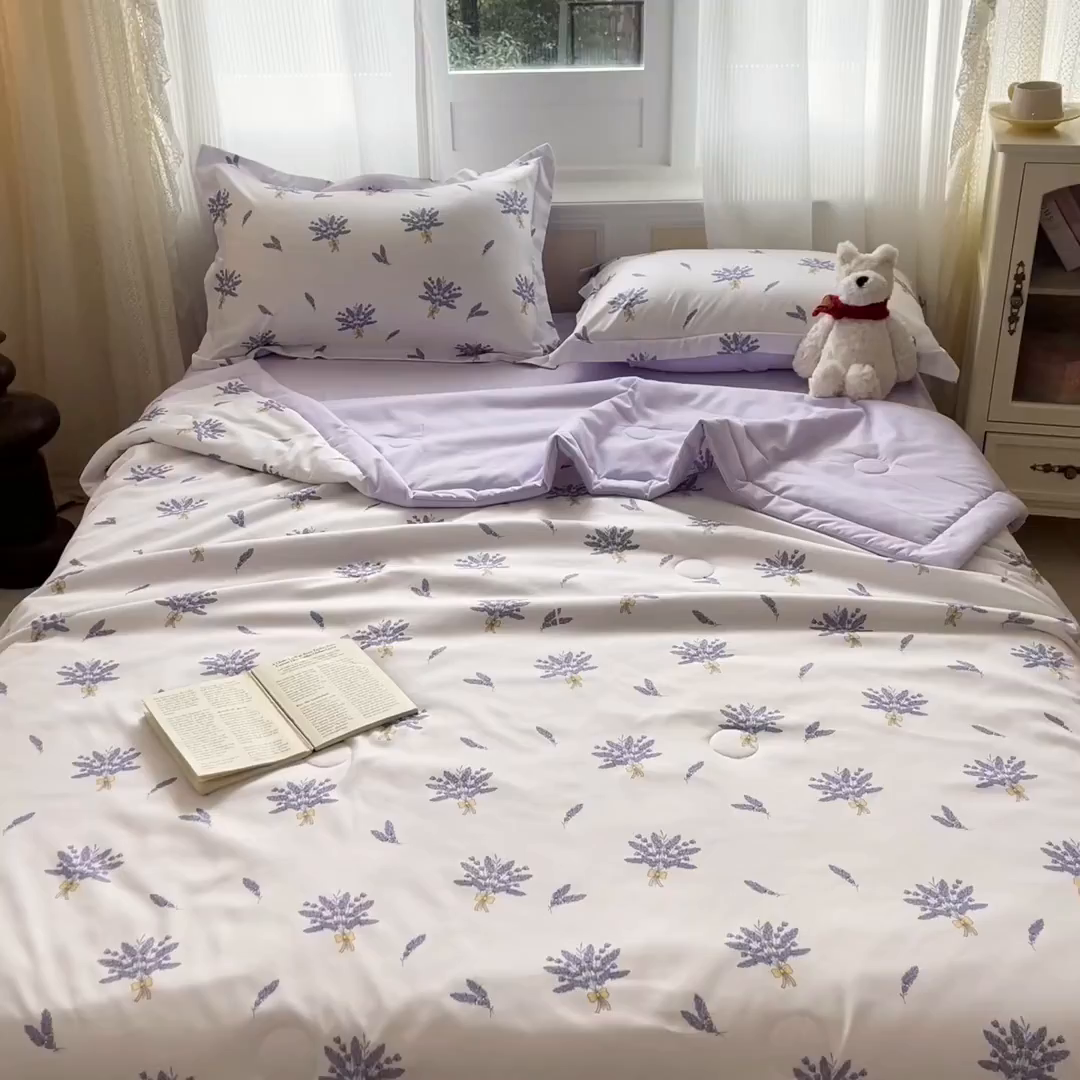 91家纺网 家纺一手货源 找家纺 梵克保罗 2025新款水洗棉超声波压花夏被被子被芯 薰衣草紫
