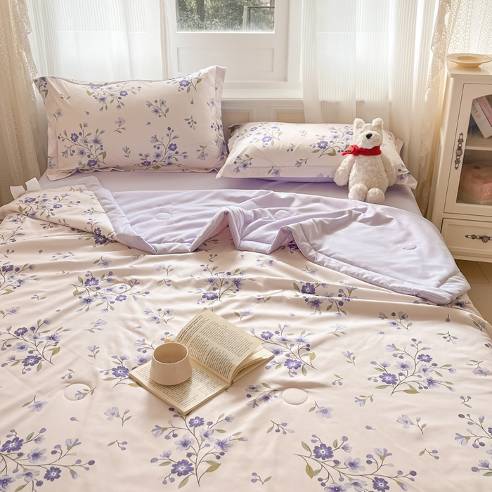 91家纺网 家纺一手货源 找家纺 梵克保罗 2025新款水洗棉超声波压花夏被被子被芯 紫玉