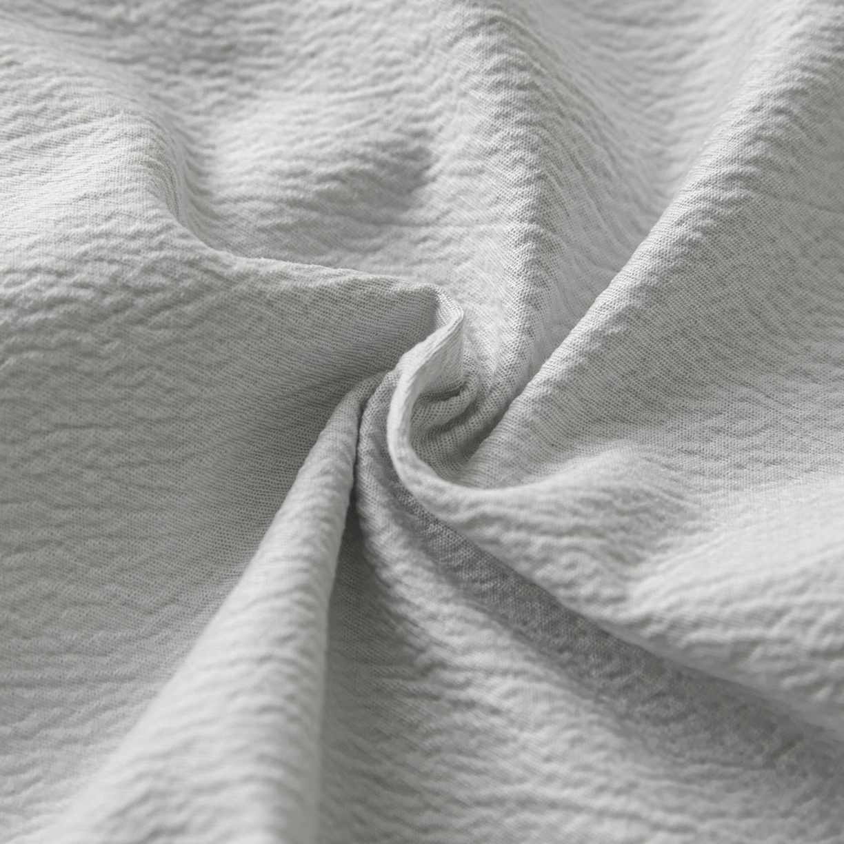 91家纺网 家纺一手货源 找家纺 鑫钰 2025新款A类云麻绣花抗菌透气床笠-芙洛拉 芙洛拉-时尚灰