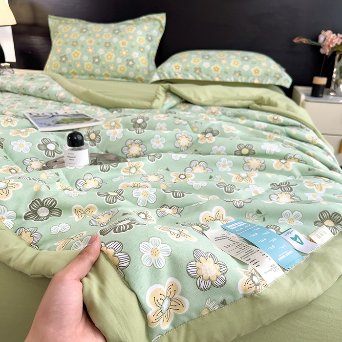 91家纺网 家纺一手货源 找家纺 梵克保罗 2025新款10A抗菌双层纱印花夏被系列 花开半夏