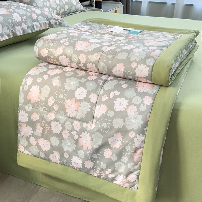 梵克保罗 2025新款10A抗菌双层纱印花夏被系列 绿野庄园