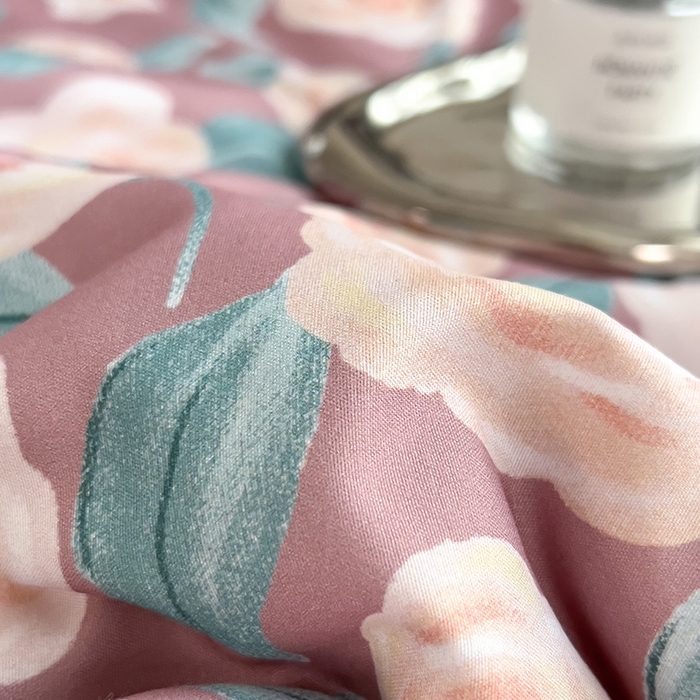 91家纺网 家纺一手货源 找家纺 梵克保罗 2025新款10A抗菌双层纱印花夏被系列 夏日玫瑰