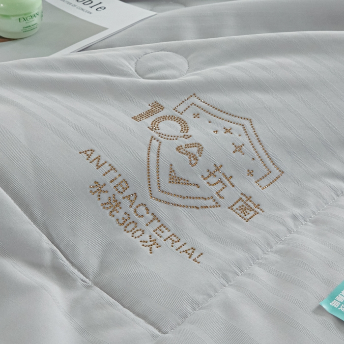 91家纺网 家纺一手货源 找家纺 梵克保罗 2025款10A抗菌华夫条提花夏被 浅灰