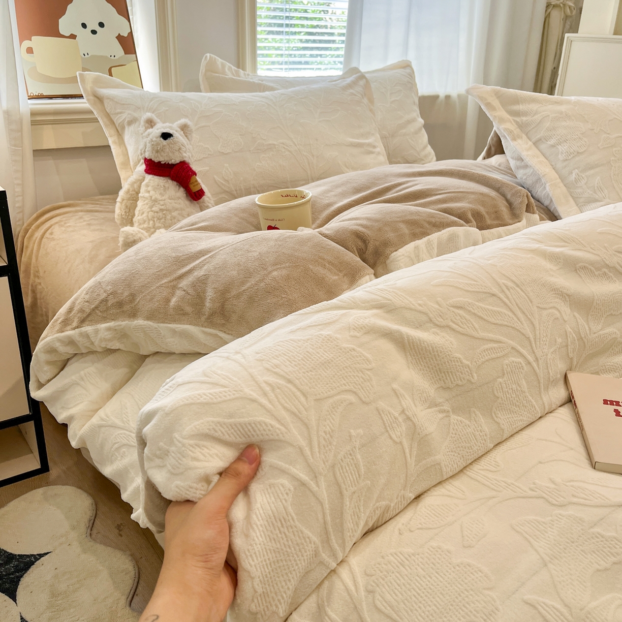 91家纺网 家纺一手货源 找家纺 （总）慕尚家纺 2025新款双色立体雕花牛奶绒单被套