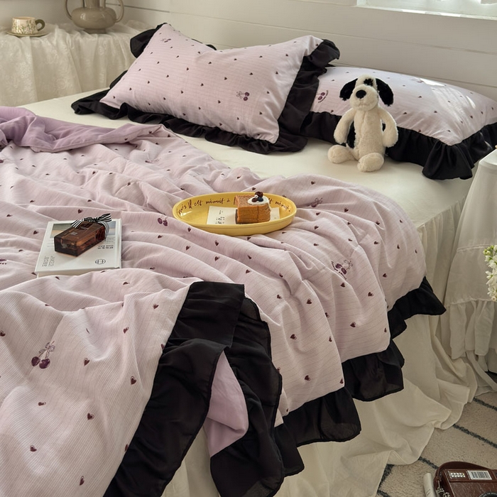 91家纺网 家纺一手货源 找家纺 梵克保罗 2025新款法式赫本风夏被 樱为爱