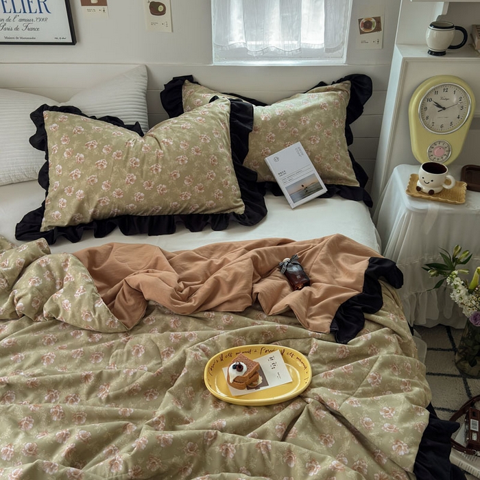 91家纺网 家纺一手货源 找家纺 梵克保罗 2025新款法式赫本风夏被 古韵花颜-柳绿