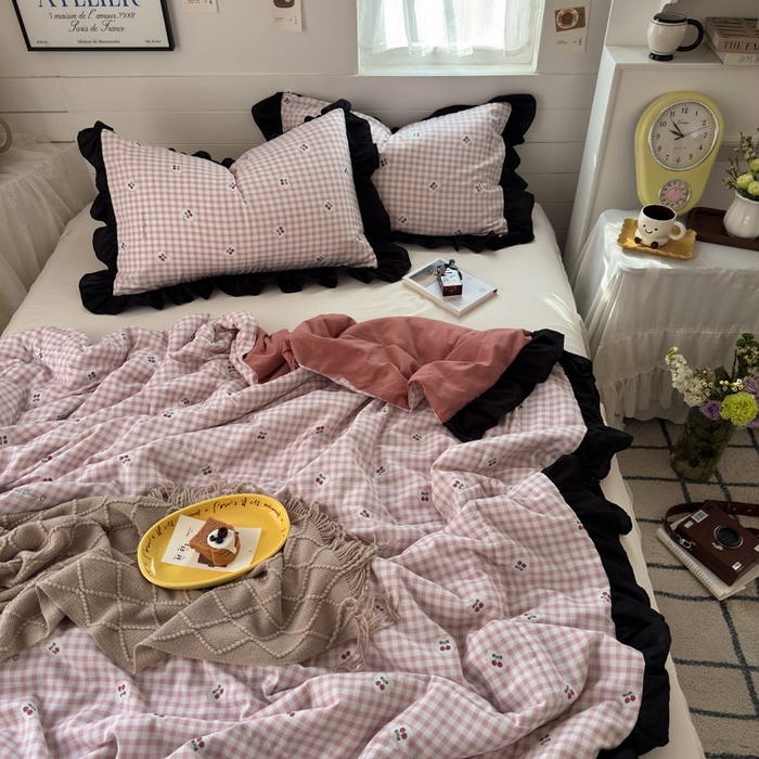 91家纺网 家纺一手货源 找家纺 梵克保罗 2025新款法式赫本风夏被 樱格小径