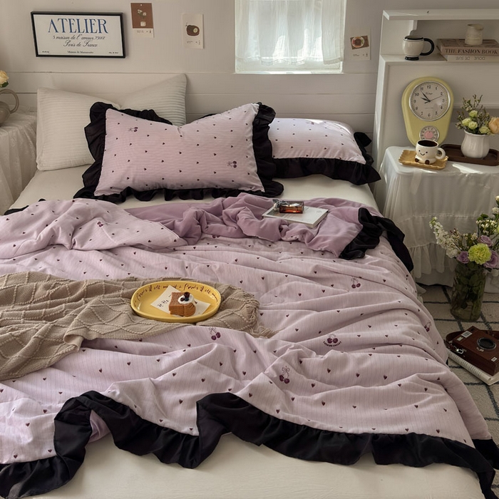 91家纺网 家纺一手货源 找家纺 梵克保罗 2025新款法式赫本风夏被 樱为爱