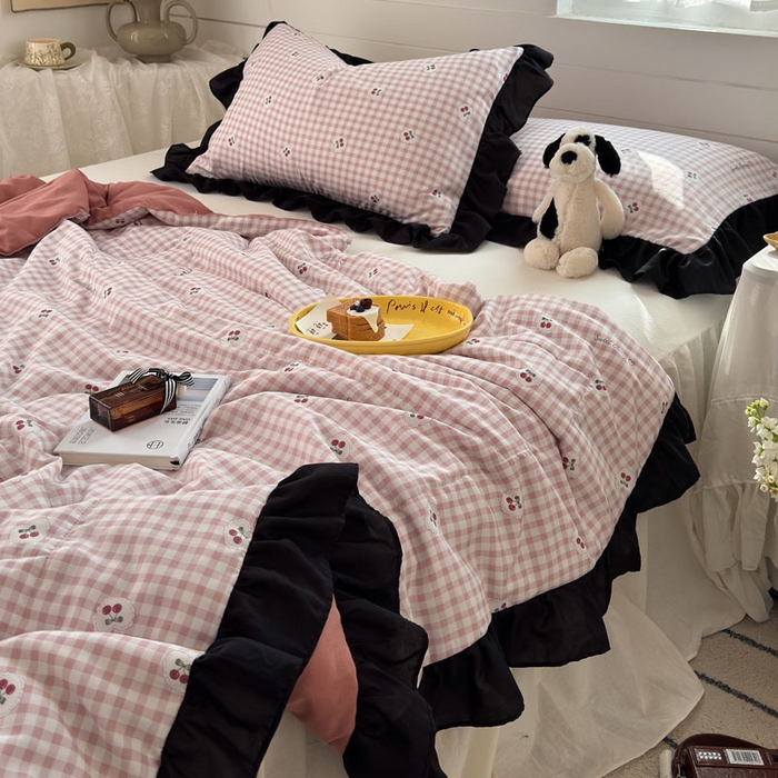 91家纺网 家纺一手货源 找家纺 梵克保罗 2025新款法式赫本风夏被 樱格小径