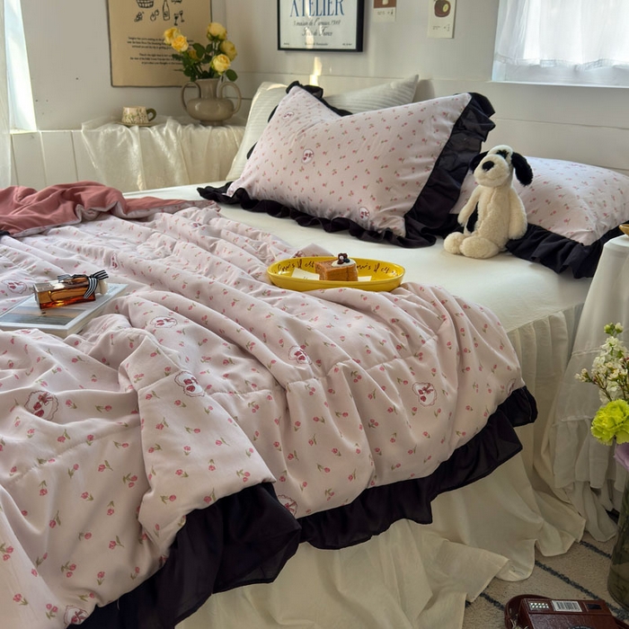 91家纺网 家纺一手货源 找家纺 梵克保罗 2025新款法式赫本风夏被 粉郁金香