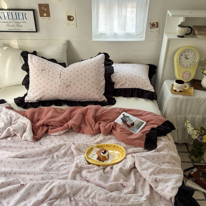 91家纺网 家纺一手货源 找家纺 梵克保罗 2025新款法式赫本风夏被 粉郁金香