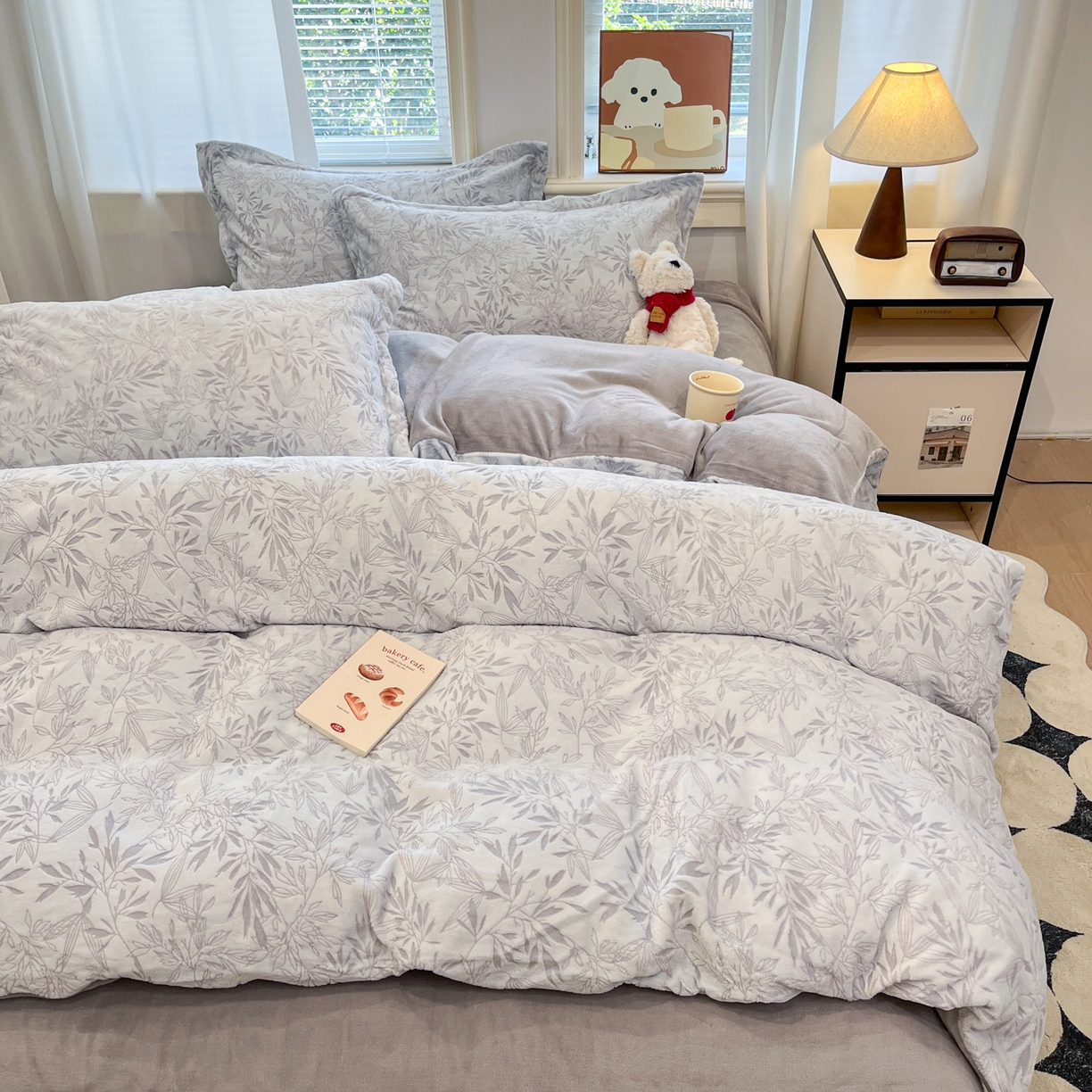 91家纺网 家纺一手货源 找家纺 慕尚家纺 2025新款双色立体雕花牛奶绒单被套 罗文灰