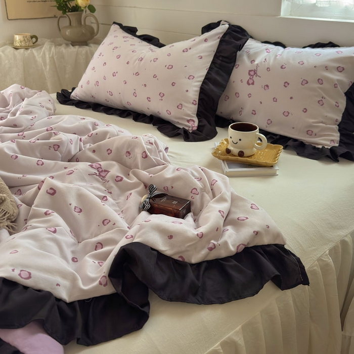 91家纺网 家纺一手货源 找家纺 梵克保罗 2025新款法式赫本风夏被 性感豹纹