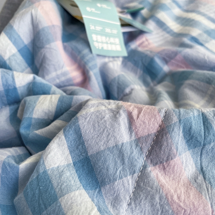 91家纺网 家纺一手货源 找家纺 梵克保罗 2025春夏新款10A抗菌无印风水洗棉夏被四件套 英伦蓝