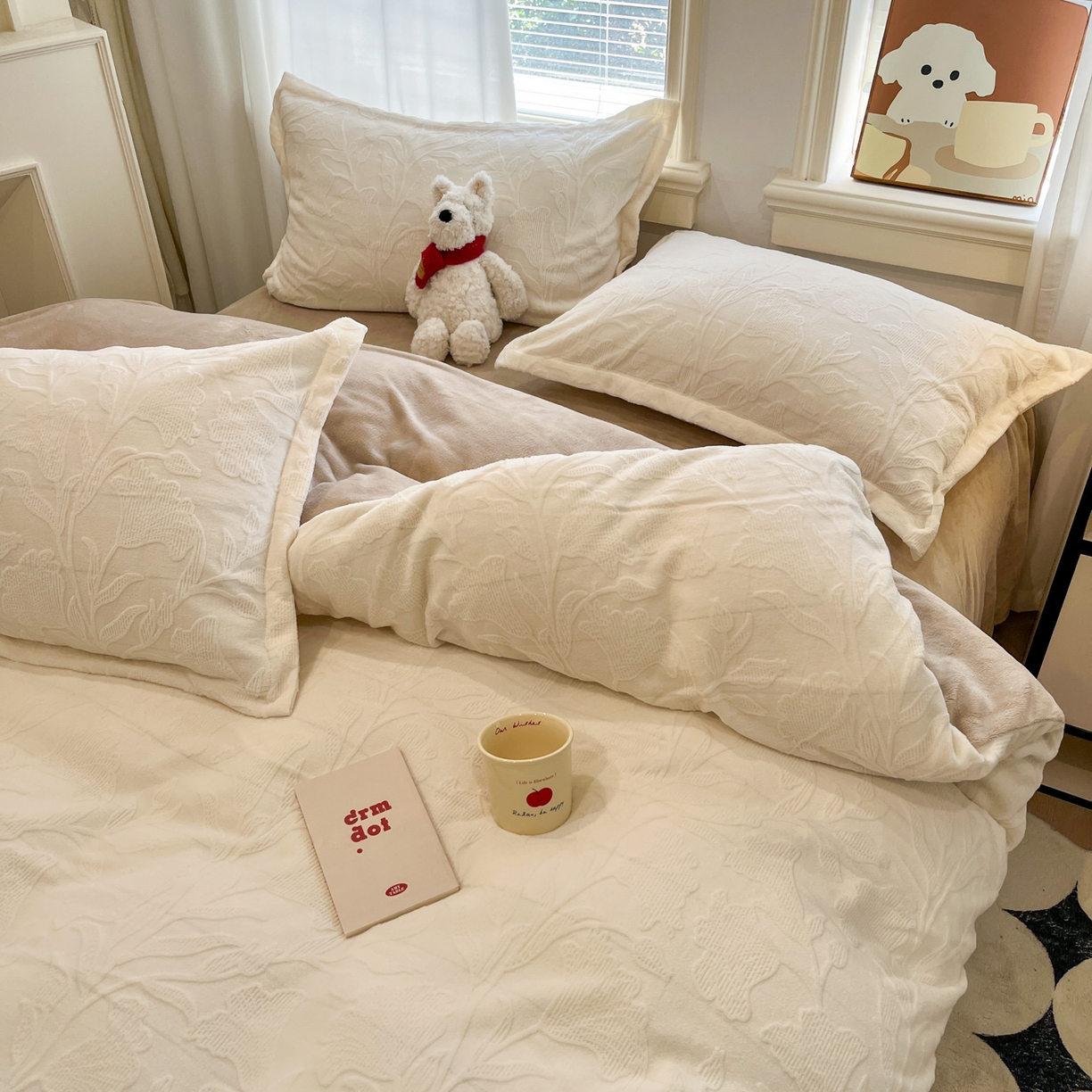 91家纺网 家纺一手货源 找家纺 慕尚家纺 2025新款双色立体雕花牛奶绒单被套 茉莉花