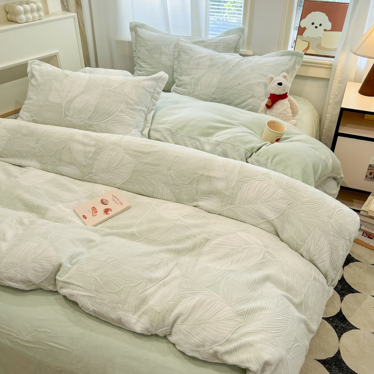 91家纺网 家纺一手货源 找家纺 慕尚家纺 2025新款双色立体雕花牛奶绒单被套 羽翼绿