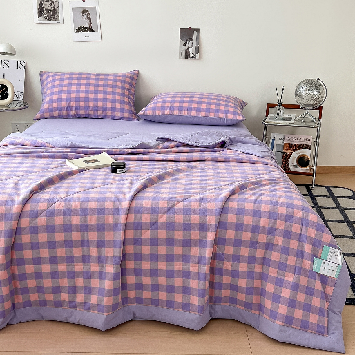 91家纺网 家纺一手货源 找家纺 梵克保罗 2025春夏新款10A抗菌无印风水洗棉夏被四件套 紫粉中格